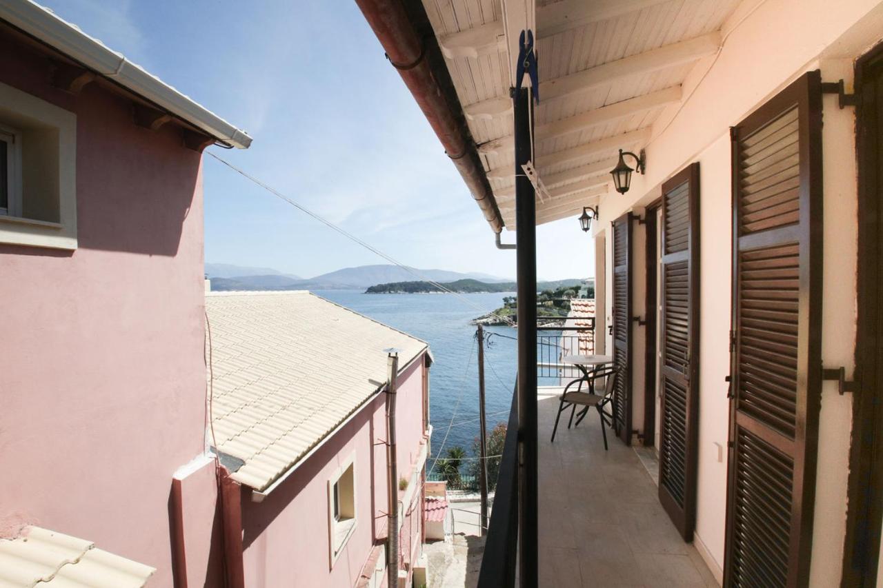 Vila Gabriela'S Seaside House Kassiopi Exteriér fotografie